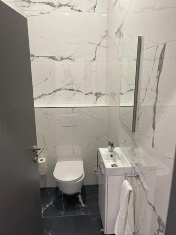 Wels Inn City Apartments Екстер'єр фото